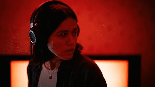 Undertone (2025) Horror Short Review — Plot, Cast, Analysis & Where to Watch Undertone (2025)